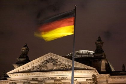 Almanya'da yatırımcı güveni sert düştü