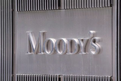 Moody's dev bankaları sarstı