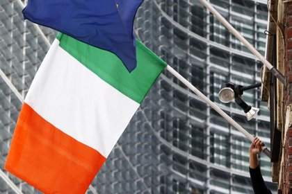 İrlanda kamu borçlanma piyasalarına geri döndü
