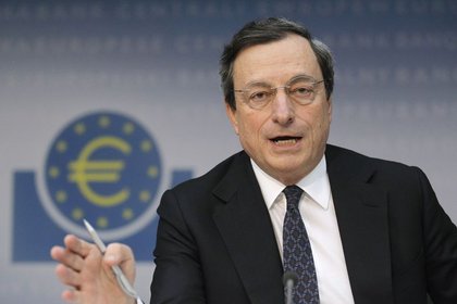 Draghi: Ekonomide aşağı riskler arttı