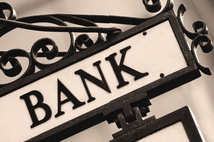 Bankacılık sektörü kredi hacmi düştü 