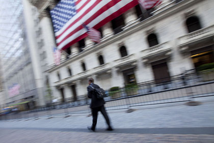 New York Borsası zirvede tutunamadı