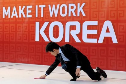 Fitch, Güney Kore'nin kredi notunu yükseltti