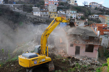 Kentsel dönüşüm için yıkılacak binalar belirlendi