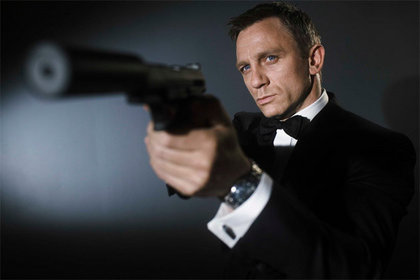 James Bond giderek daha fazla şiddete başvuruyor