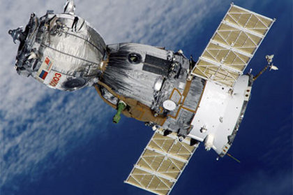 Soyuz uzay aracı ISS'ye kenetlendi