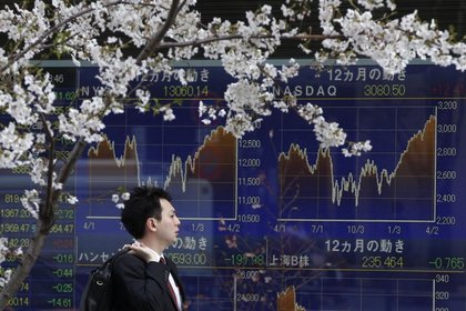Tokyo Borsası'nın yüzü gülüyor