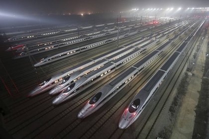 Dünyanın en uzun hızlı tren hattı hizmete girdi 
