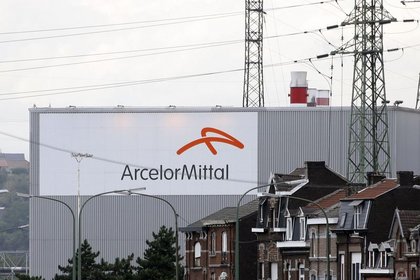 ArcelorMittal, 3.5 milyar dolarlık hisse satıyor