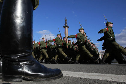 Rus askerleri, artık çorap giyecek