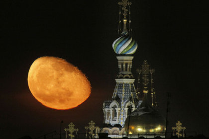 Rusya da Ay yolcusu