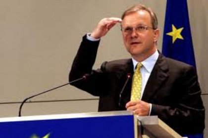 Rehn'den İspanya'nın bütçe hedefinin gevşetebileceği sinyali