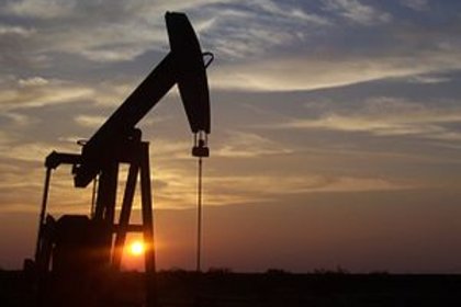 Brent petrol dört ayın zirvesinden düştü