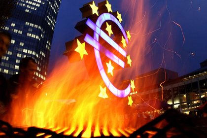 Euro, AMB enflasyon endişeleriyle sert düştü