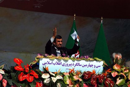 Ahmedinejad: Bugün artık nükleer bir gücüz