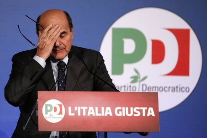 İtalya siyasi kaostan çıkış yolu arıyor