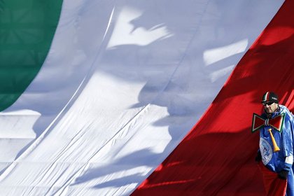 İtalya'nın borçlanma maliyeti düştü