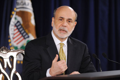 Bernanke: Riskler devam ediyor