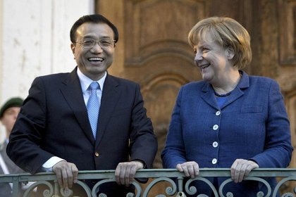 Merkel Çin-AB tartışması için devrede