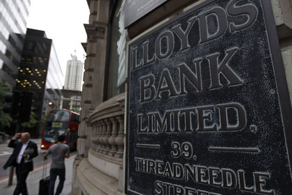 İngiliz bankaları 189,000 kişiyi işten çıkarıyor