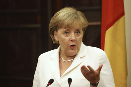 Merkel: Euro ülkeleri Almanya'nın yolunu izlemeli
