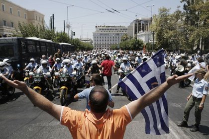 Avrupa'da Yunanistan endişesi yeniden yükseliyor