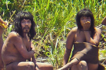 Amazonlardaki ilkel kabile, yerel halktan muz istedi