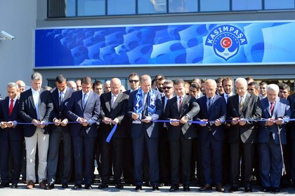 Başbakan Erdoğan Kasımpaşaspor'un tesislerini açtı