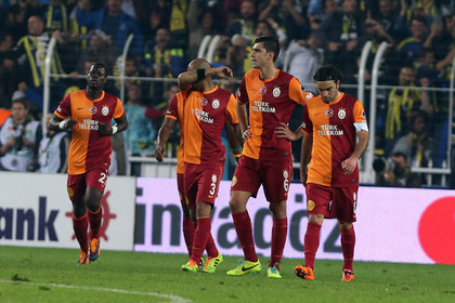 Galatasaray çıkış peşinde
