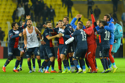 PTT 1. Lig'in sonuncusu, Spor Toto Süper Lig'in liderini eledi
