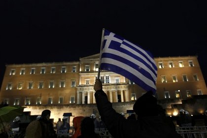 Yunanistan Schaeuble'nin övgüsünü aldı