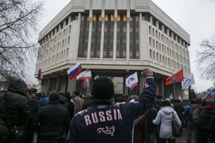 Kırım'ın Rusya'ya bağlanma kararına tepkiler arttı