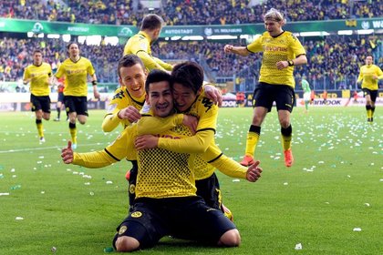 Borussia Dortmund, İlkay Gündoğan ile devam, dedi