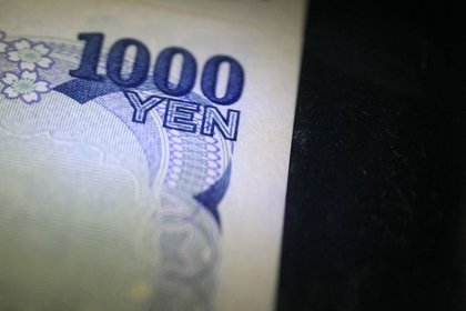 Yen, yüksek getirili para birimleri karşısında zayıflıyor