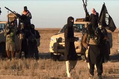 IŞİD, Suriye sınır kapısının kontrolünü ele geçirdi