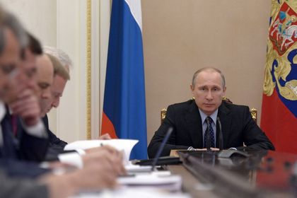 Putin, Ukrayna’da güç kullanma yetkisini yürürlükten kaldırıyor