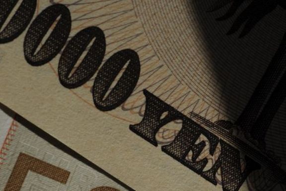 Yen dolar karşısında haftalık kayba hazırlanıyor