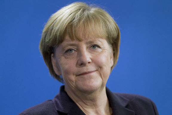 Merkel Tsipras'ı Berlin'e davet etti