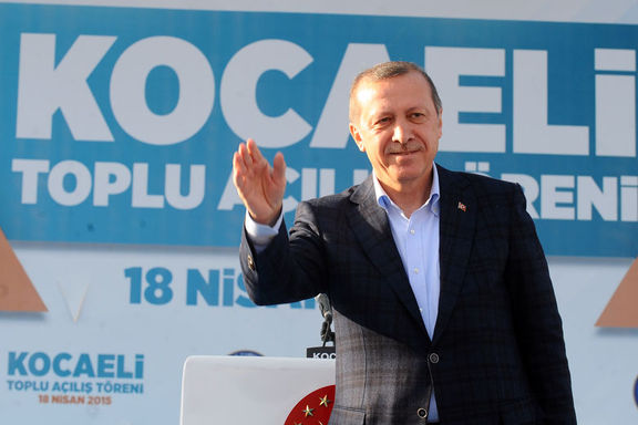 Erdoğan: Ekonomideki geçici kriz aşılacaktır