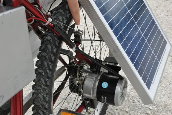 Güneş enerjisiyle çalışan bisiklet üretti