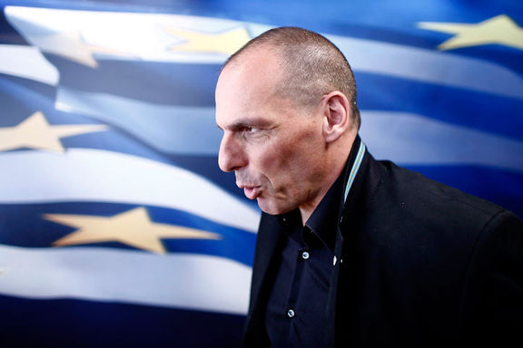 Varoufakis istifa etti