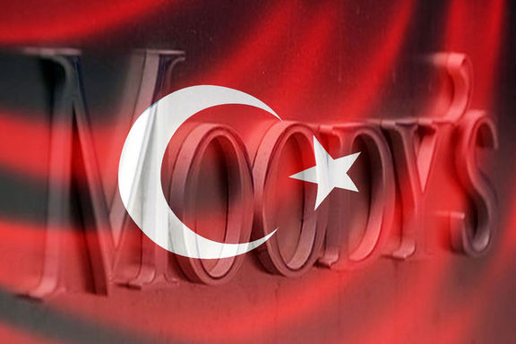 Moody's: Türk bankaları dövize yüksek oranda bağımlı