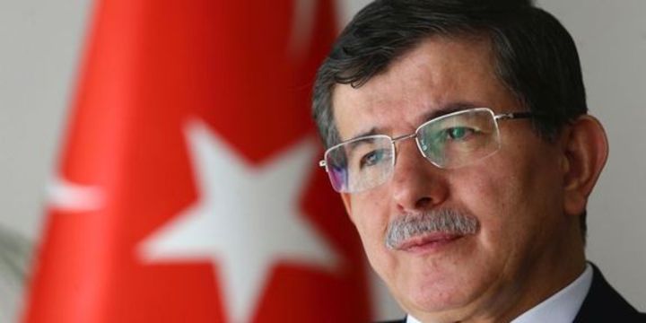 Davutoğlu: Sessiz kalmamızı kimse bekleyemez