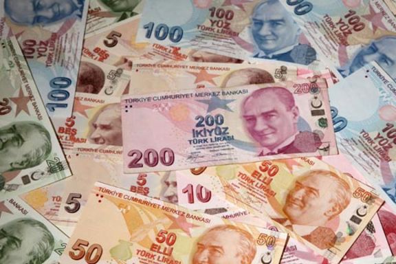 Türkiyenin net UYP'si eksi 378.9 milyar dolar oldu