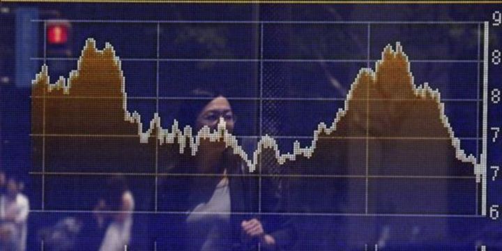 Japonya hisseleri dalgalı seyretti