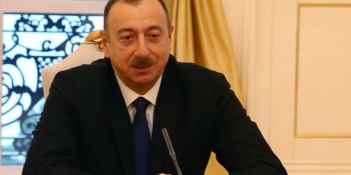 Aliyev: Manatın kurunun değiştirilmesi kaçınılmazdı