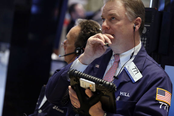 Wall Street sert düşüşle açıldı