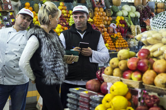 Gıda fiyatları Türkiye'de yükselirken dünyada düşüyor