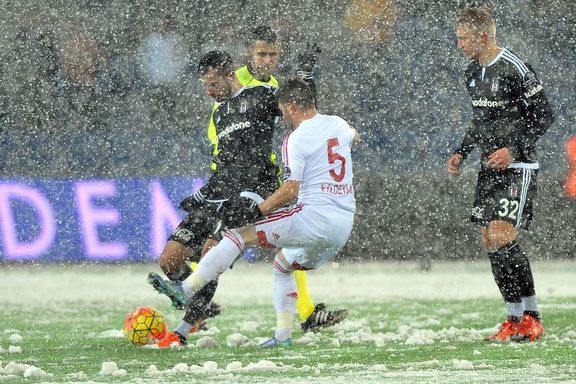 Beşiktaş-Mersin İY maçı kar nedeniyle ertelendi