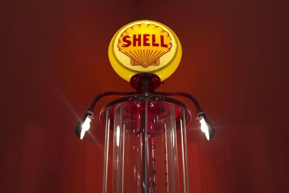 S&P Shell'in notunu kırdı diğer üreticileri negatif izlemeye aldı
